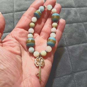 Beautiful Blue and White Bracelet